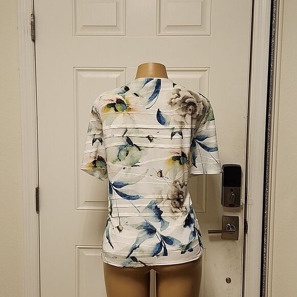 BRAND NEW SALOOS SHORT SLEEVE FLORAL PRINT DESIGN WOMEN'S BLOUSE - Picture 6 of 11